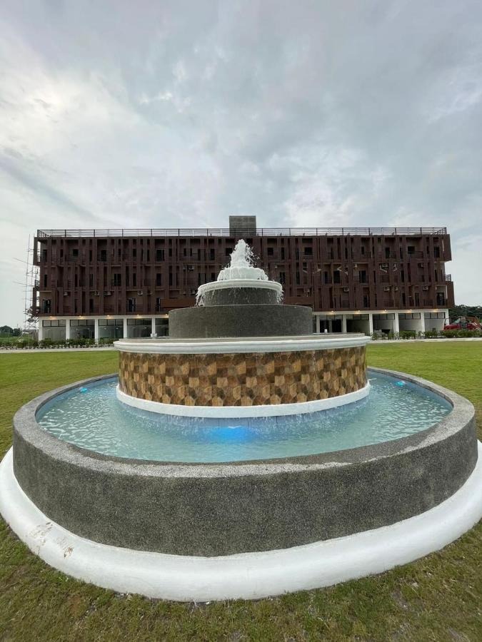 Acro Residences Guiguinto Exterior photo